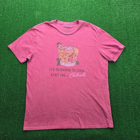 Lucky Brand Tshirt Mens XL Red Pink It's Beginning to Look a Lot Like Cocktails - Picture 1 of 7